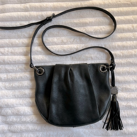 Vince Camuto cross body bag - Picture 1 of 15